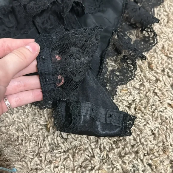 Vintage 90’s Black Satin & Lace Bodysuit Made in USA - Picture 3 of 9